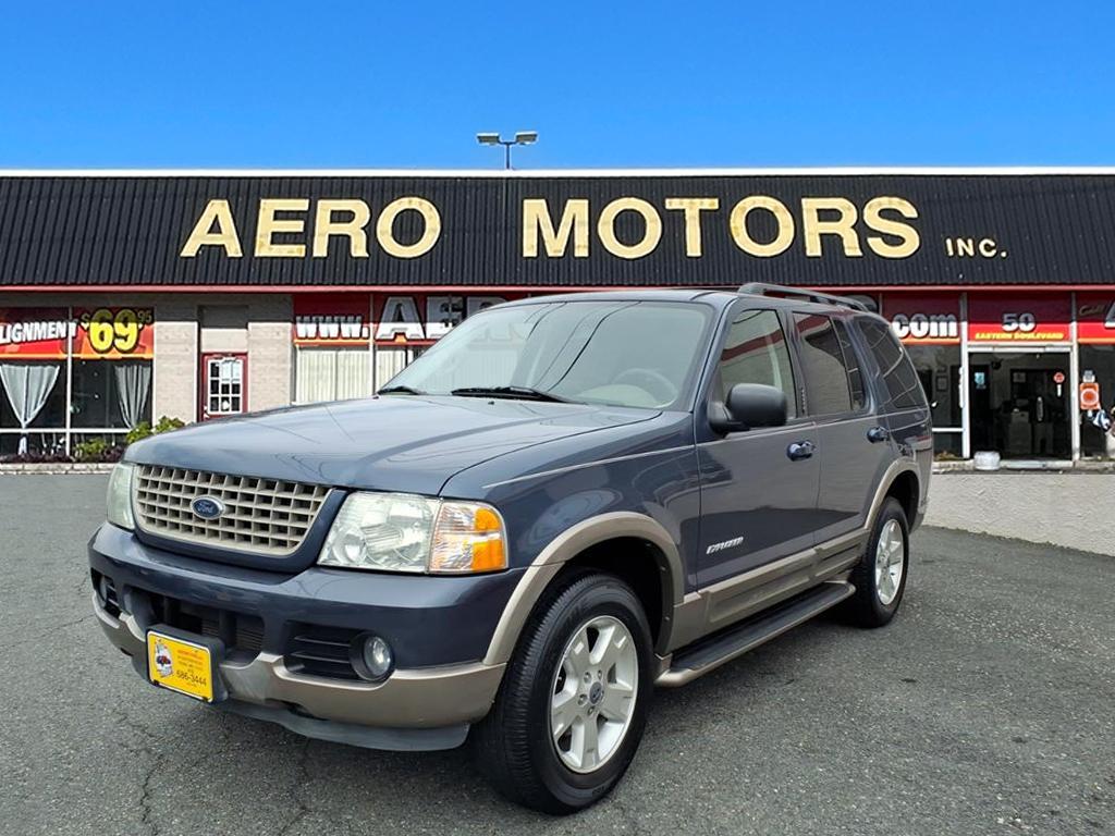 photo of 2004 Ford Explorer 