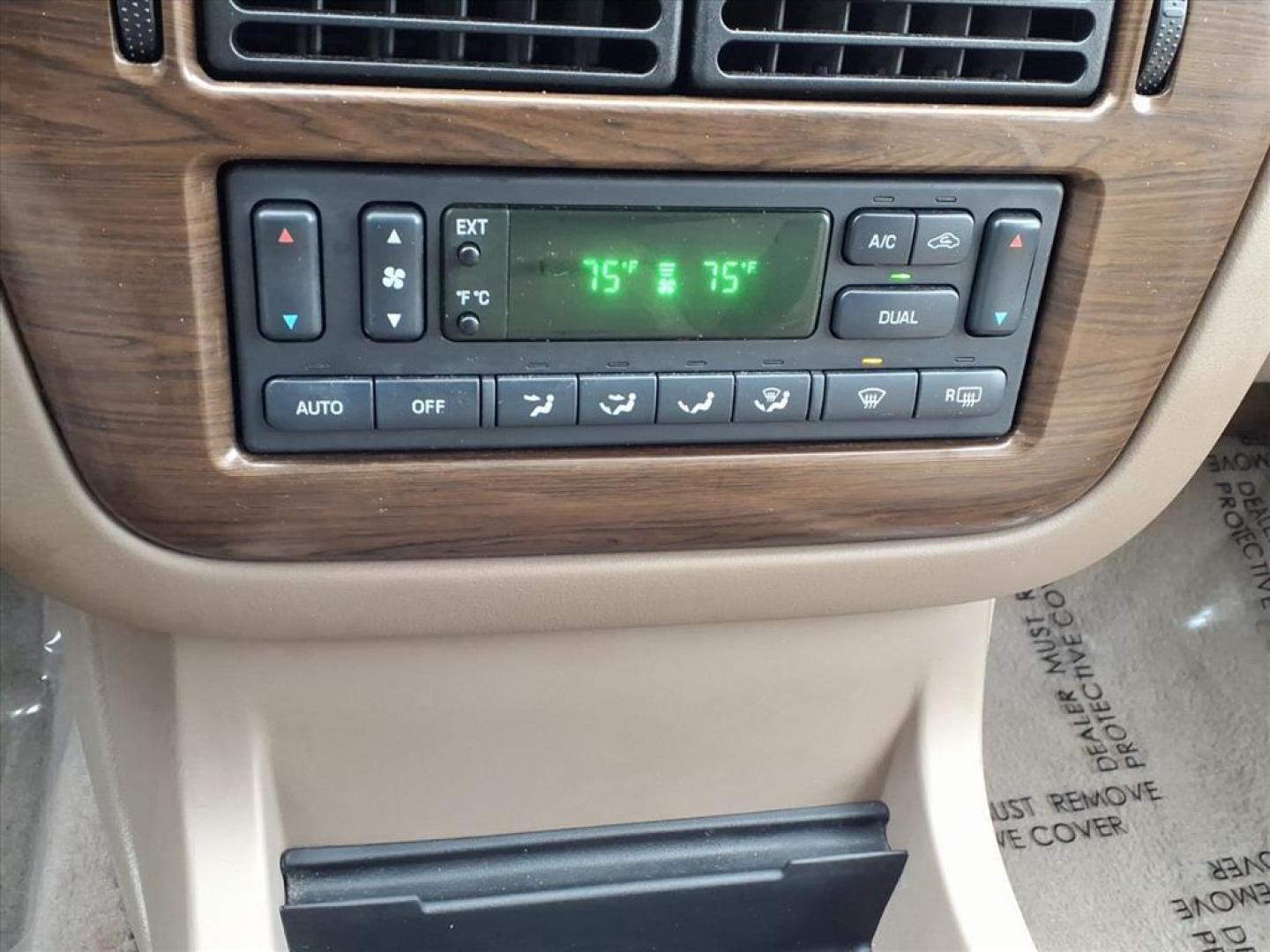 2004 Medium Wedgewood Blue Clearcoat Ford Explorer Eddie Bauer (1FMDU74K14U) with an 4.0L 6 Cylinder Fuel Injected engine, Automatic transmission, located at 50 Eastern Blvd., Essex, MD, 21221, (410) 686-3444, 39.304367, -76.484947 - Photo#20