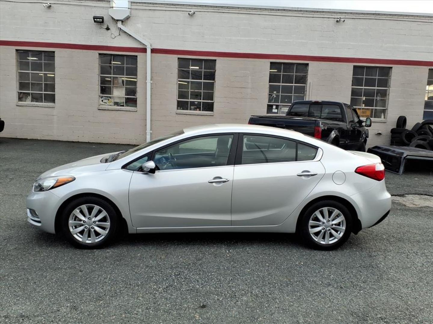 2015 Bright Silver Kia Forte EX (KNAFX4A84F5) with an 2.0L 4 Cylinder Fuel Injected engine, Automatic transmission, located at 50 Eastern Blvd., Essex, MD, 21221, (410) 686-3444, 39.304367, -76.484947 - Photo#1