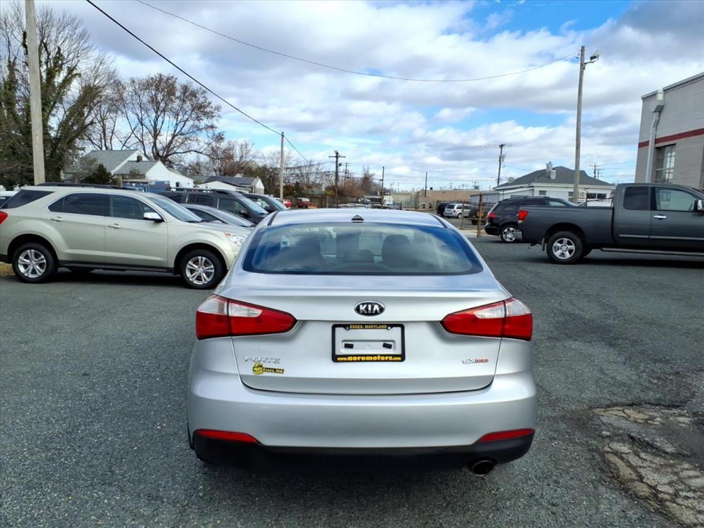 2015 Bright Silver Kia Forte EX (KNAFX4A84F5) with an 2.0L 4 Cylinder Fuel Injected engine, Automatic transmission, located at 50 Eastern Blvd., Essex, MD, 21221, (410) 686-3444, 39.304367, -76.484947 - Photo#3