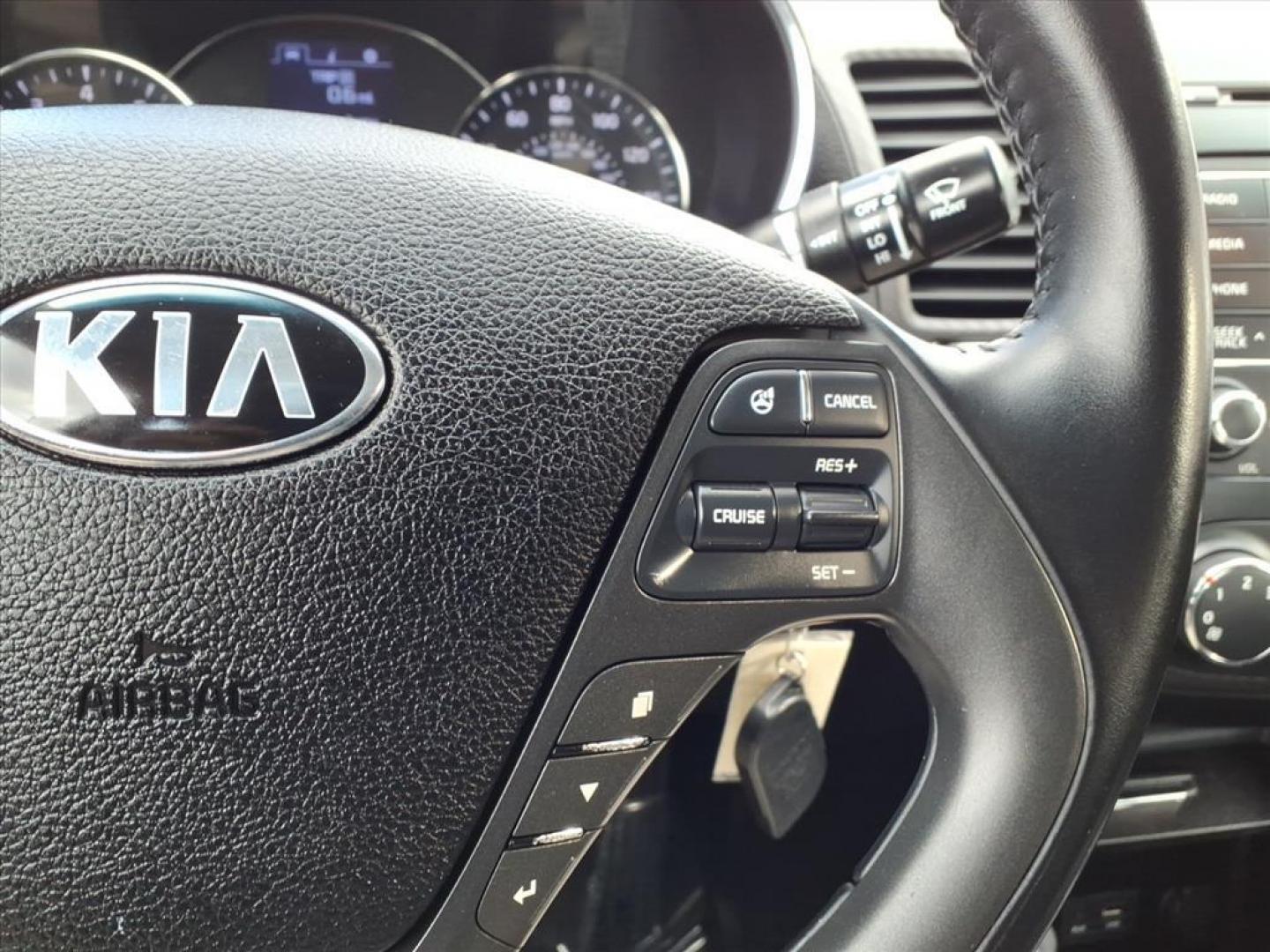 2015 Bright Silver Kia Forte EX (KNAFX4A84F5) with an 2.0L 4 Cylinder Fuel Injected engine, Automatic transmission, located at 50 Eastern Blvd., Essex, MD, 21221, (410) 686-3444, 39.304367, -76.484947 - Photo#20