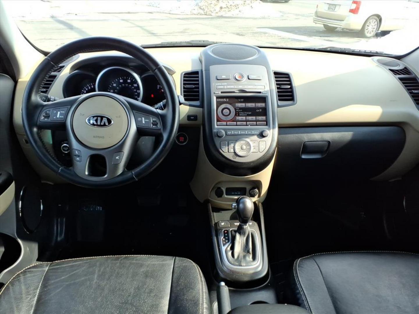 2013 Dune Kia Soul ! (KNDJT2A66D7) with an 2.0L 2.0L I4 164hp 148ft. lbs. Sequential-Port F.I. engine, 6-Speed Shiftable Automatic transmission, located at 50 Eastern Blvd., Essex, MD, 21221, (410) 686-3444, 39.304367, -76.484947 - Photo#15