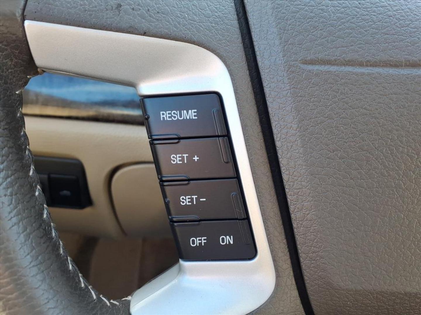 2009 Tuxedo Black Clearcoat Metallic Mercury Milan V6 Premier (3MEHM08109R) with an 3.0L 6 Cylinder Sequential-Port F.I. engine, Automatic transmission, located at 50 Eastern Blvd., Essex, MD, 21221, (410) 686-3444, 39.304367, -76.484947 - Photo#14