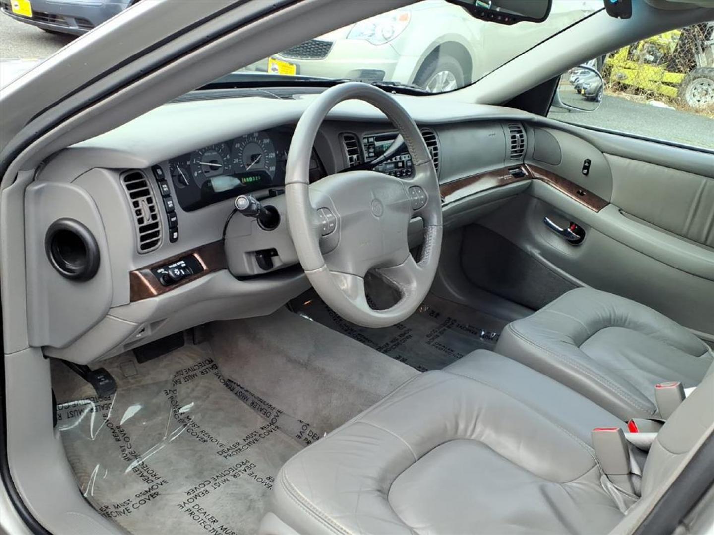 2005 Platinum Metallic Buick Park Avenue Base (1G4CW54K254) with an 3.8L 6 Cylinder Sequential-Port F.I. engine, Automatic transmission, located at 50 Eastern Blvd., Essex, MD, 21221, (410) 686-3444, 39.304367, -76.484947 - Photo#10