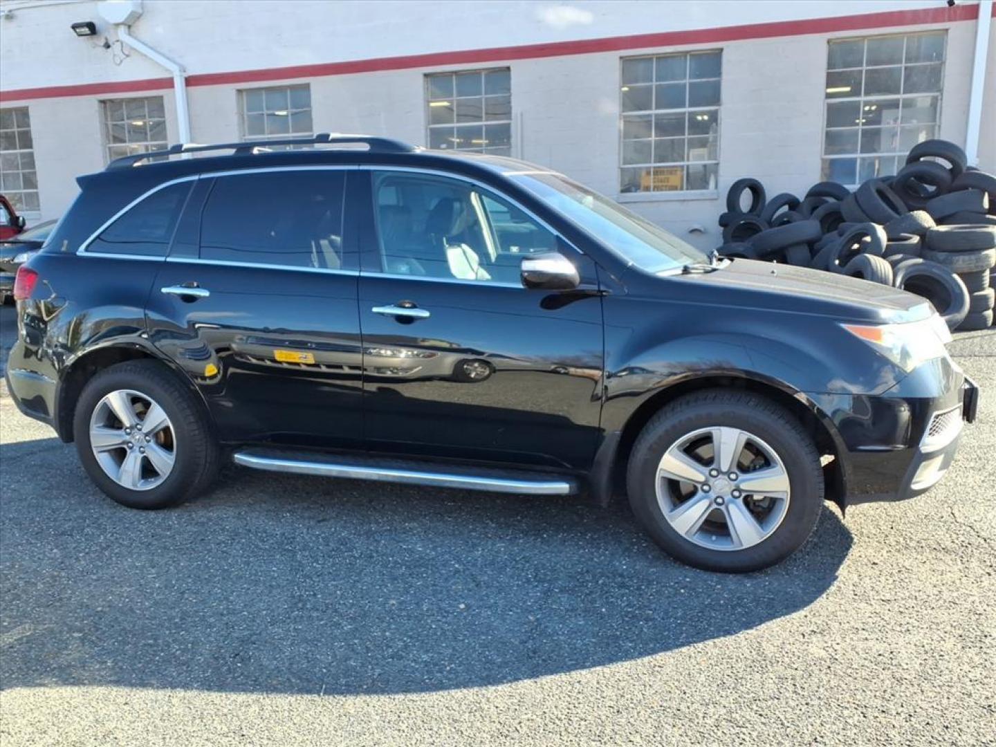 2011 Crystal Black Pearl Acura MDX SH-AWD (2HNYD2H2XBH) with an 3.7L 6 Cylinder Sequential-Port F.I. engine, ATV6 transmission, located at 50 Eastern Blvd., Essex, MD, 21221, (410) 686-3444, 39.304367, -76.484947 - Photo#3