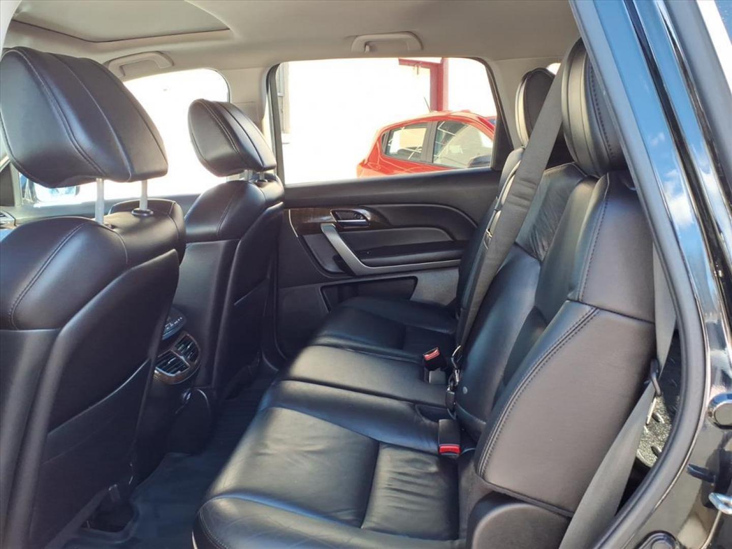 2011 Crystal Black Pearl Acura MDX SH-AWD (2HNYD2H2XBH) with an 3.7L 6 Cylinder Sequential-Port F.I. engine, ATV6 transmission, located at 50 Eastern Blvd., Essex, MD, 21221, (410) 686-3444, 39.304367, -76.484947 - Photo#10