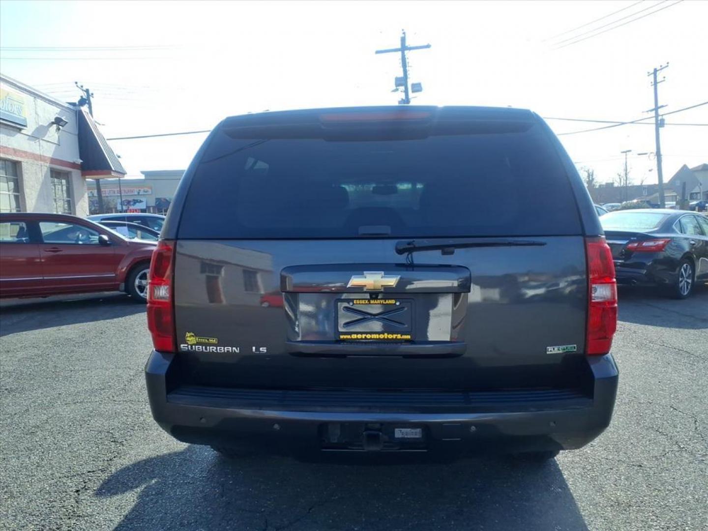 2011 Black 41u Chevrolet Suburban LS (1GNSKHE31BR) with an 5.3L 8 Cylinder Sequential-Port F.I. engine, Automatic transmission, located at 50 Eastern Blvd., Essex, MD, 21221, (410) 686-3444, 39.304367, -76.484947 - Photo#3