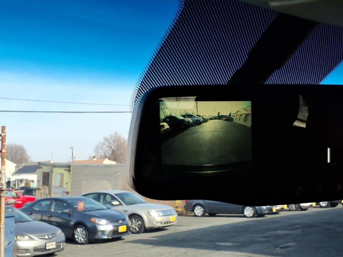 2011 Black 41u Chevrolet Suburban LS (1GNSKHE31BR) with an 5.3L 8 Cylinder Sequential-Port F.I. engine, Automatic transmission, located at 50 Eastern Blvd., Essex, MD, 21221, (410) 686-3444, 39.304367, -76.484947 - Photo#18