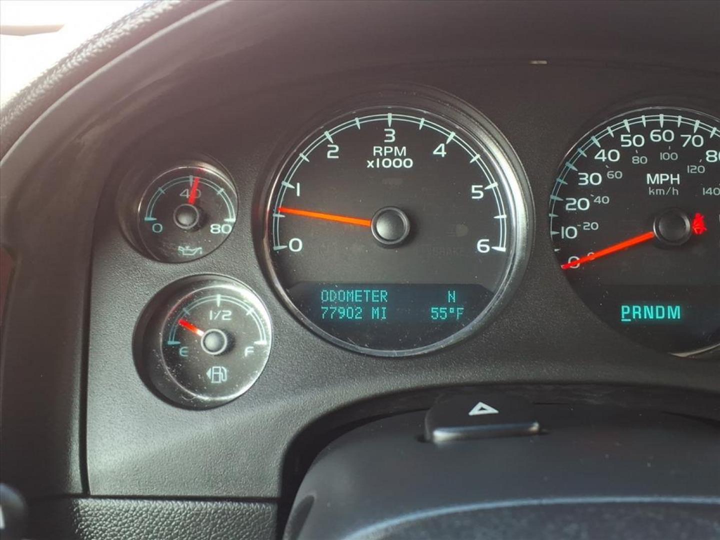 2011 Black 41u Chevrolet Suburban LS (1GNSKHE31BR) with an 5.3L 8 Cylinder Sequential-Port F.I. engine, Automatic transmission, located at 50 Eastern Blvd., Essex, MD, 21221, (410) 686-3444, 39.304367, -76.484947 - Photo#19