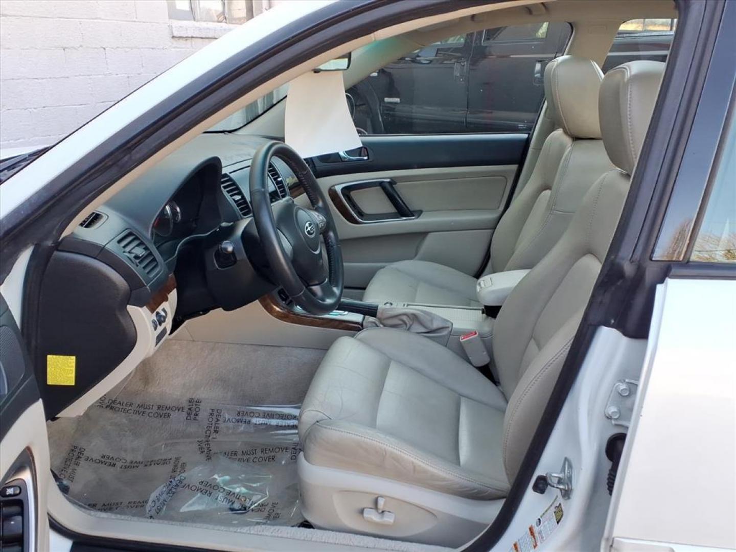 2008 Satin White Pearl Subaru Outback 2.5i Limited (4S4BP62C087) with an 2.5L 2.5L H4 170hp 170ft. lbs. Sequential-Port F.I. engine, 4-Speed Automatic with Sportshift Manual 4A transmission, located at 50 Eastern Blvd., Essex, MD, 21221, (410) 686-3444, 39.304367, -76.484947 - Photo#11