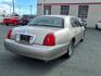 2000 Silver Frost Clearcoat Metallic Lincoln Town Car Signature (1LNHM82W7YY) with an 4.6L 8 Cylinder Fuel Injected engine, Automatic transmission, located at 50 Eastern Blvd., Essex, MD, 21221, (410) 686-3444, 39.304367, -76.484947 - Photo#4