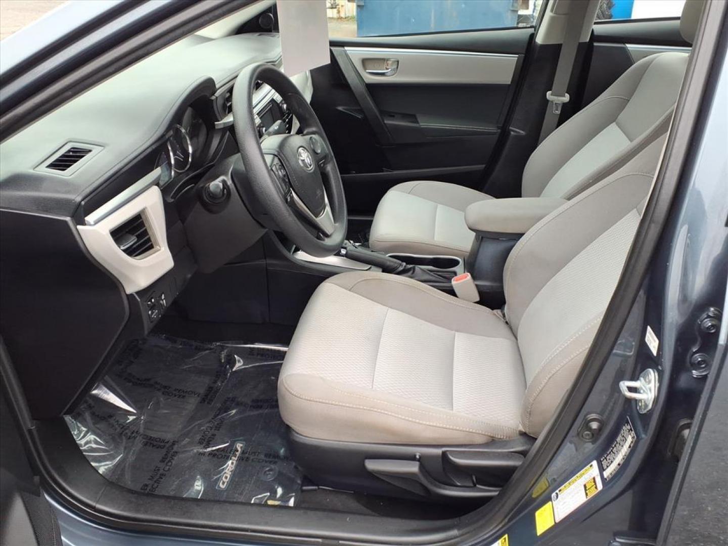 2016 Slate Metallic Toyota Corolla LE (2T1BURHE6GC) with an 1.8L 1.8L I4 132hp 128ft. lbs. Sequential-Port F.I. engine, CVT transmission, located at 50 Eastern Blvd., Essex, MD, 21221, (410) 686-3444, 39.304367, -76.484947 - Photo#11