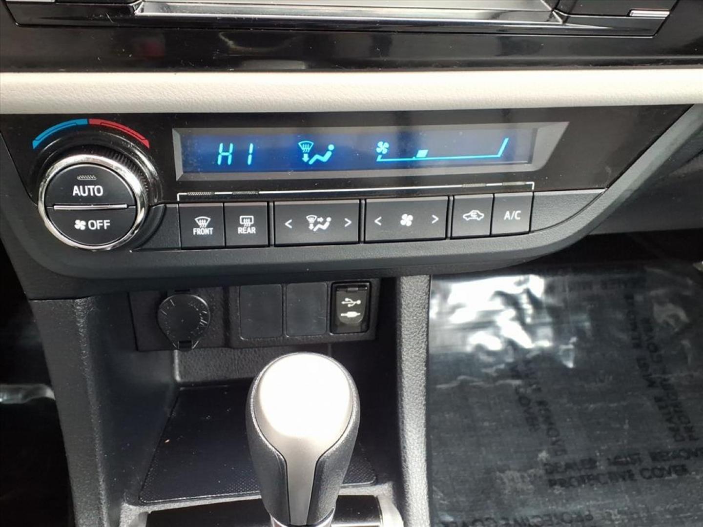 2016 Slate Metallic Toyota Corolla LE (2T1BURHE6GC) with an 1.8L 1.8L I4 132hp 128ft. lbs. Sequential-Port F.I. engine, CVT transmission, located at 50 Eastern Blvd., Essex, MD, 21221, (410) 686-3444, 39.304367, -76.484947 - Photo#18