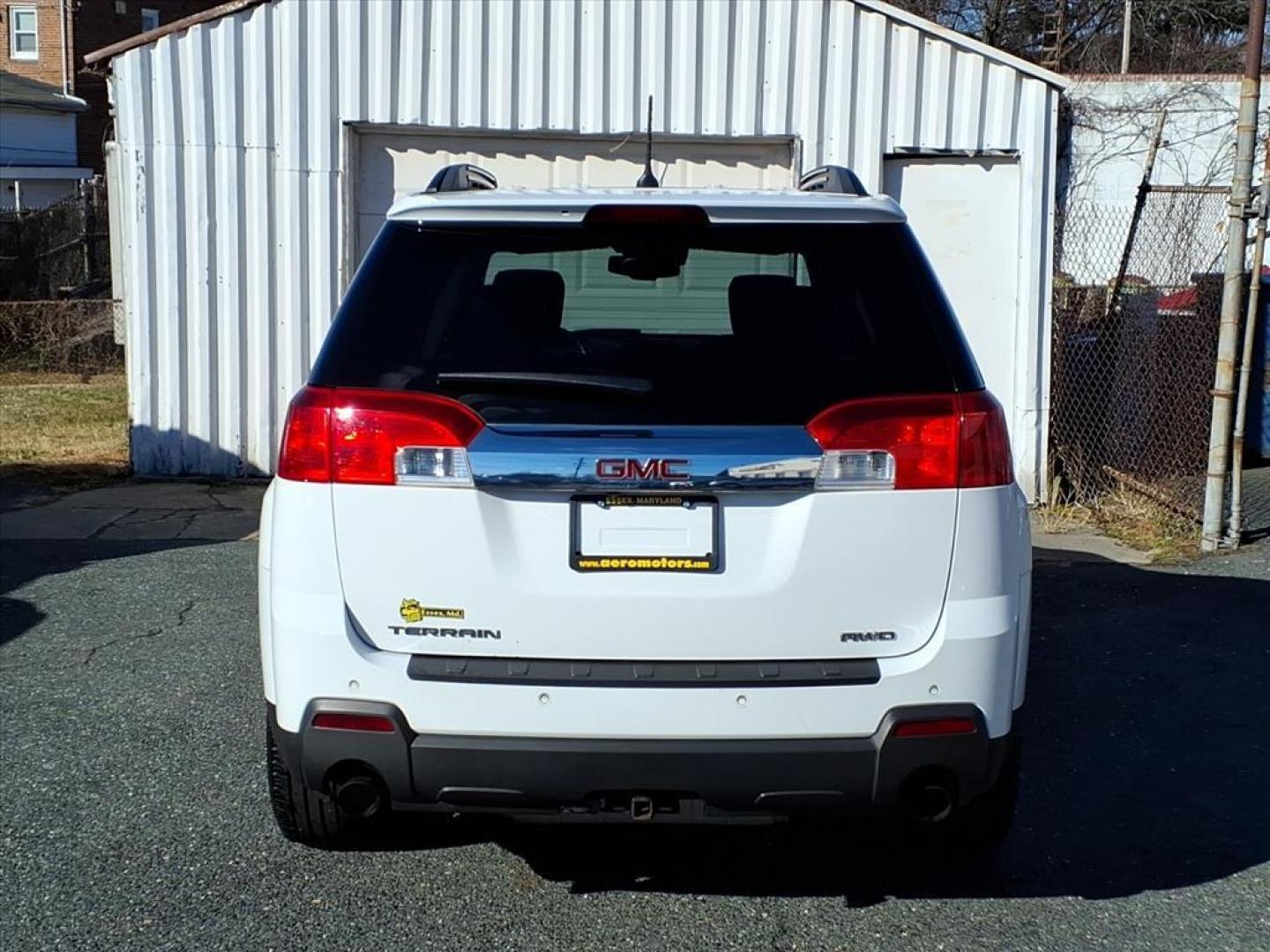 2013 Summit White GMC Terrain SLT-1 (2GKFLVE38D6) with an 3.6L 6 Cylinder Fuel Injected engine, ATAWD transmission, located at 50 Eastern Blvd., Essex, MD, 21221, (410) 686-3444, 39.304367, -76.484947 - Photo#3