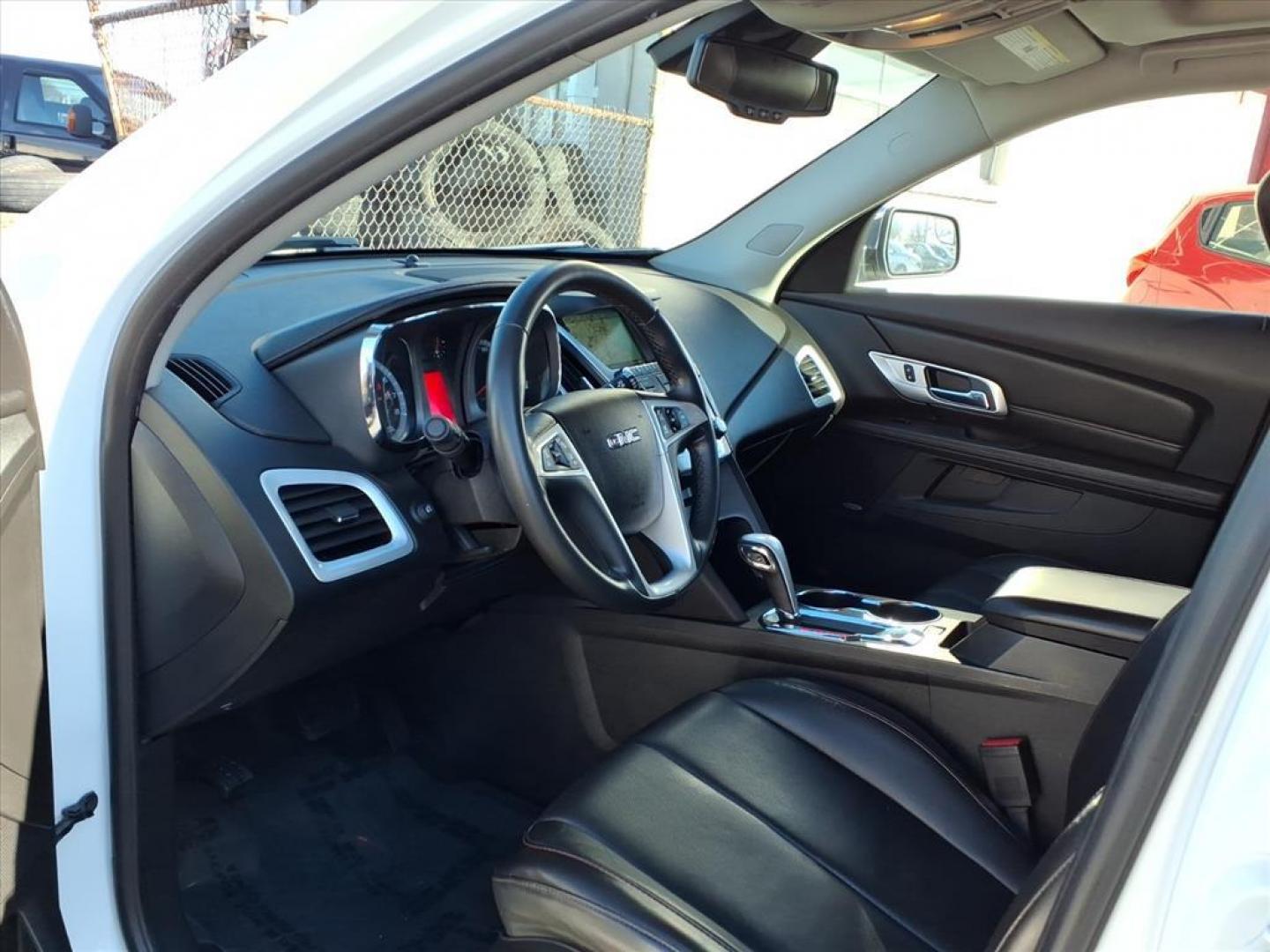 2013 Summit White GMC Terrain SLT-1 (2GKFLVE38D6) with an 3.6L 6 Cylinder Fuel Injected engine, ATAWD transmission, located at 50 Eastern Blvd., Essex, MD, 21221, (410) 686-3444, 39.304367, -76.484947 - Photo#9