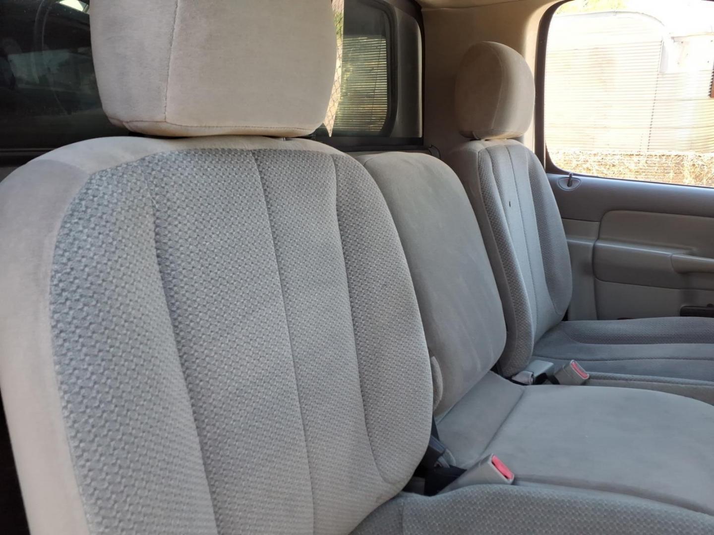 2003 Tan Dodge Ram 1500 ST (1D7HU16N73J) with an 4.7L 4.7L V8 240hp 300ft. lbs. Fuel Injected engine, 5-Speed Automatic transmission, located at 50 Eastern Blvd., Essex, MD, 21221, (410) 686-3444, 39.304367, -76.484947 - Photo#14