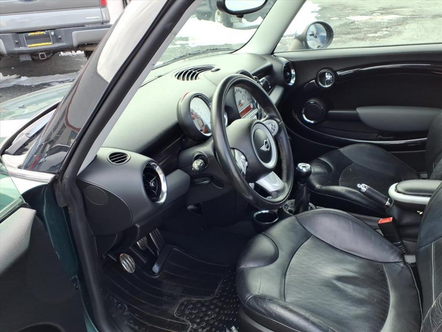 2007 British Racing Green Metallic MINI Cooper S (WMWMF73527T) with an 1.6L 1.6L Turbocharged I4 172hp 177ft. lbs. Turbocharged engine, 6-Speed Manual transmission, located at 50 Eastern Blvd., Essex, MD, 21221, (410) 686-3444, 39.304367, -76.484947 - Photo#11