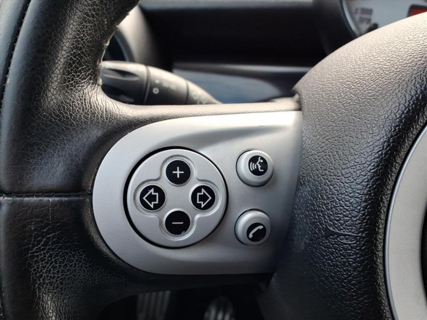 2007 British Racing Green Metallic MINI Cooper S (WMWMF73527T) with an 1.6L 1.6L Turbocharged I4 172hp 177ft. lbs. Turbocharged engine, 6-Speed Manual transmission, located at 50 Eastern Blvd., Essex, MD, 21221, (410) 686-3444, 39.304367, -76.484947 - Photo#18