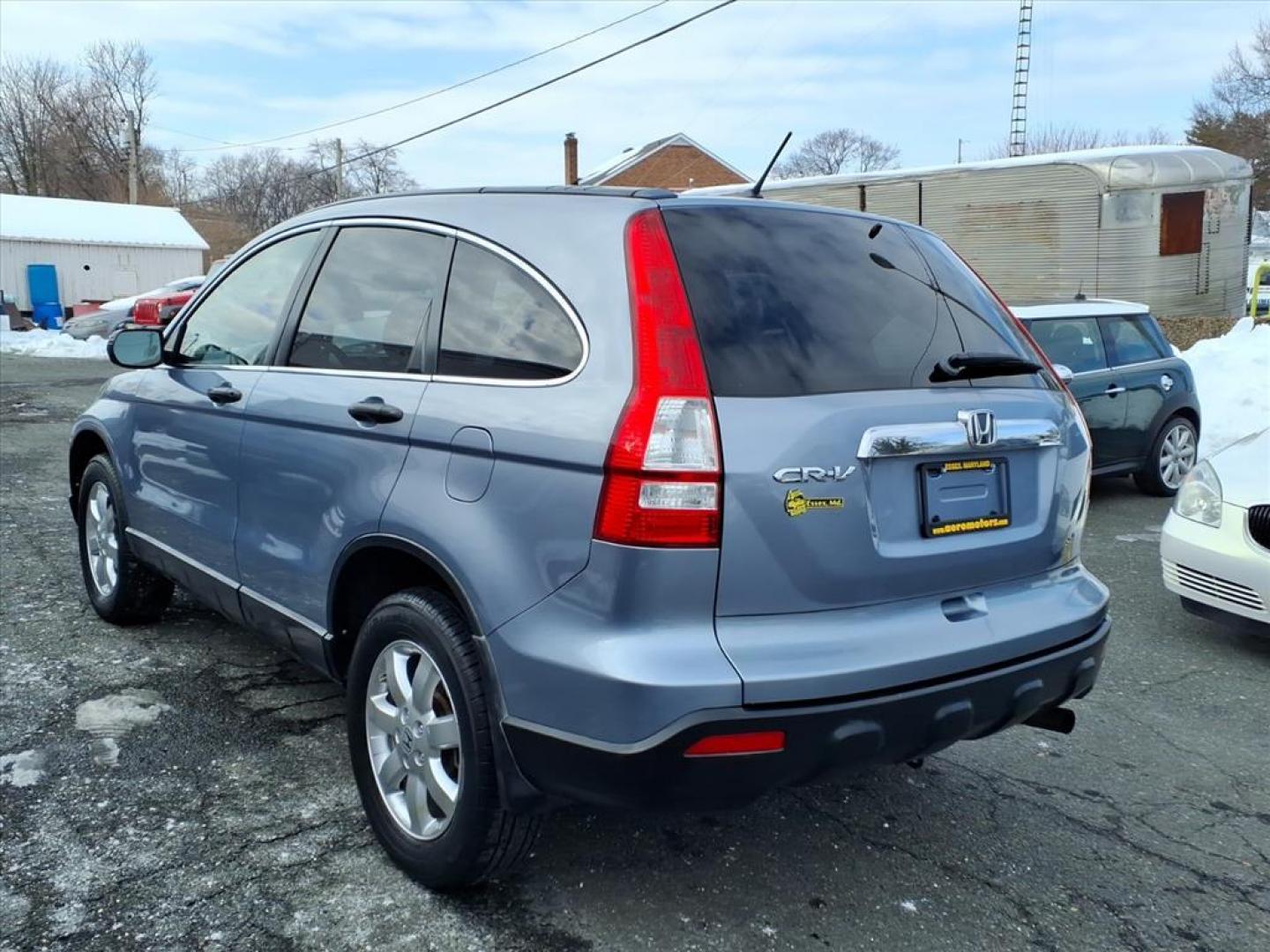 2008 Glacier Blue Metallic Honda CR-V EX (JHLRE38598C) with an 2.4L 2.4L I4 166hp 161ft. lbs. Sequential-Port F.I. engine, 5-Speed Automatic transmission, located at 50 Eastern Blvd., Essex, MD, 21221, (410) 686-3444, 39.304367, -76.484947 - Photo#2