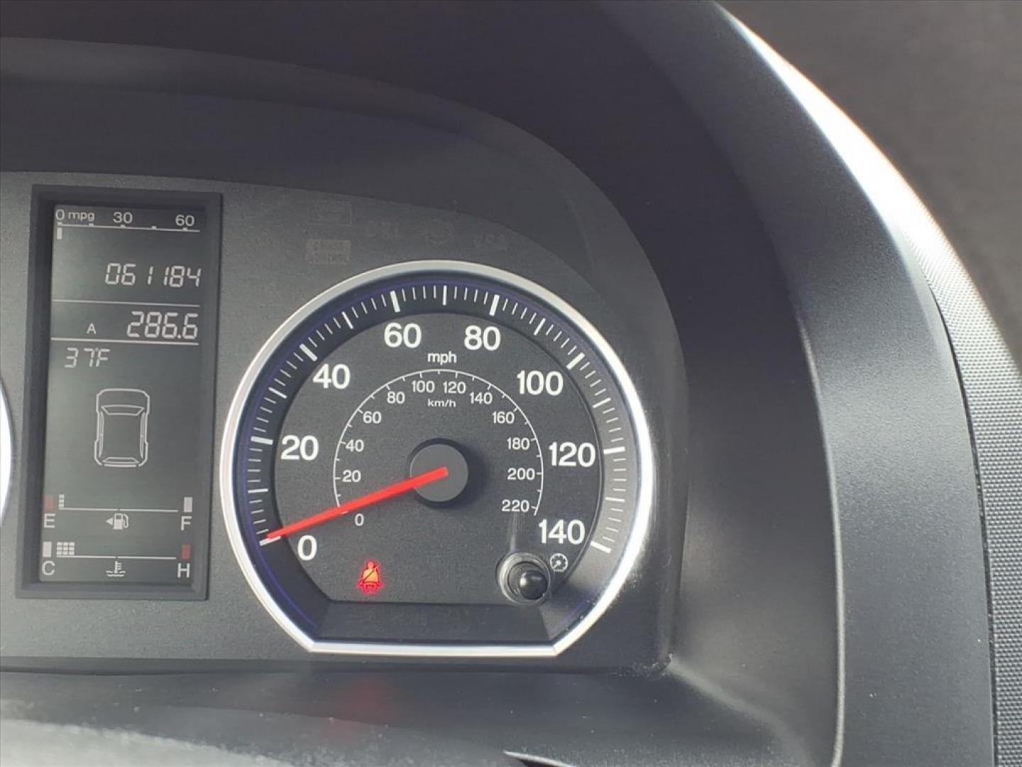 2008 Glacier Blue Metallic Honda CR-V EX (JHLRE38598C) with an 2.4L 2.4L I4 166hp 161ft. lbs. Sequential-Port F.I. engine, 5-Speed Automatic transmission, located at 50 Eastern Blvd., Essex, MD, 21221, (410) 686-3444, 39.304367, -76.484947 - Photo#19