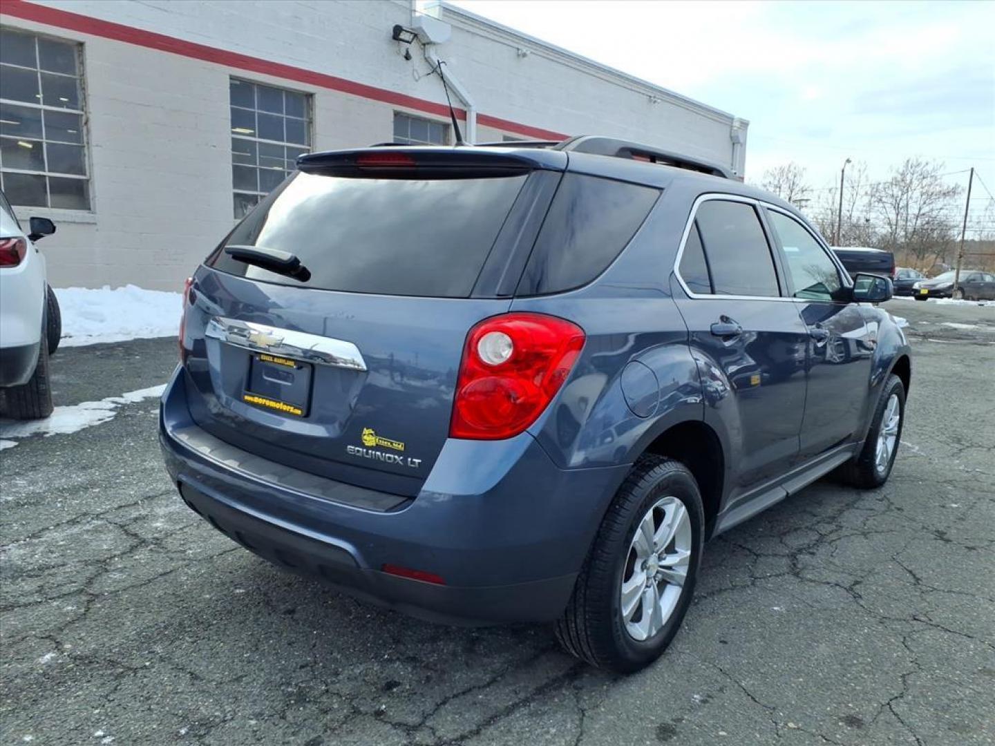 2013 Atlantis Blue Metallic Chevrolet Equinox LT (2GNALDEK2D6) with an 2.4L 2.4L I4 182hp 172ft. lbs. Fuel Injected engine, 6-Speed Shiftable Automatic transmission, located at 50 Eastern Blvd., Essex, MD, 21221, (410) 686-3444, 39.304367, -76.484947 - Photo#4