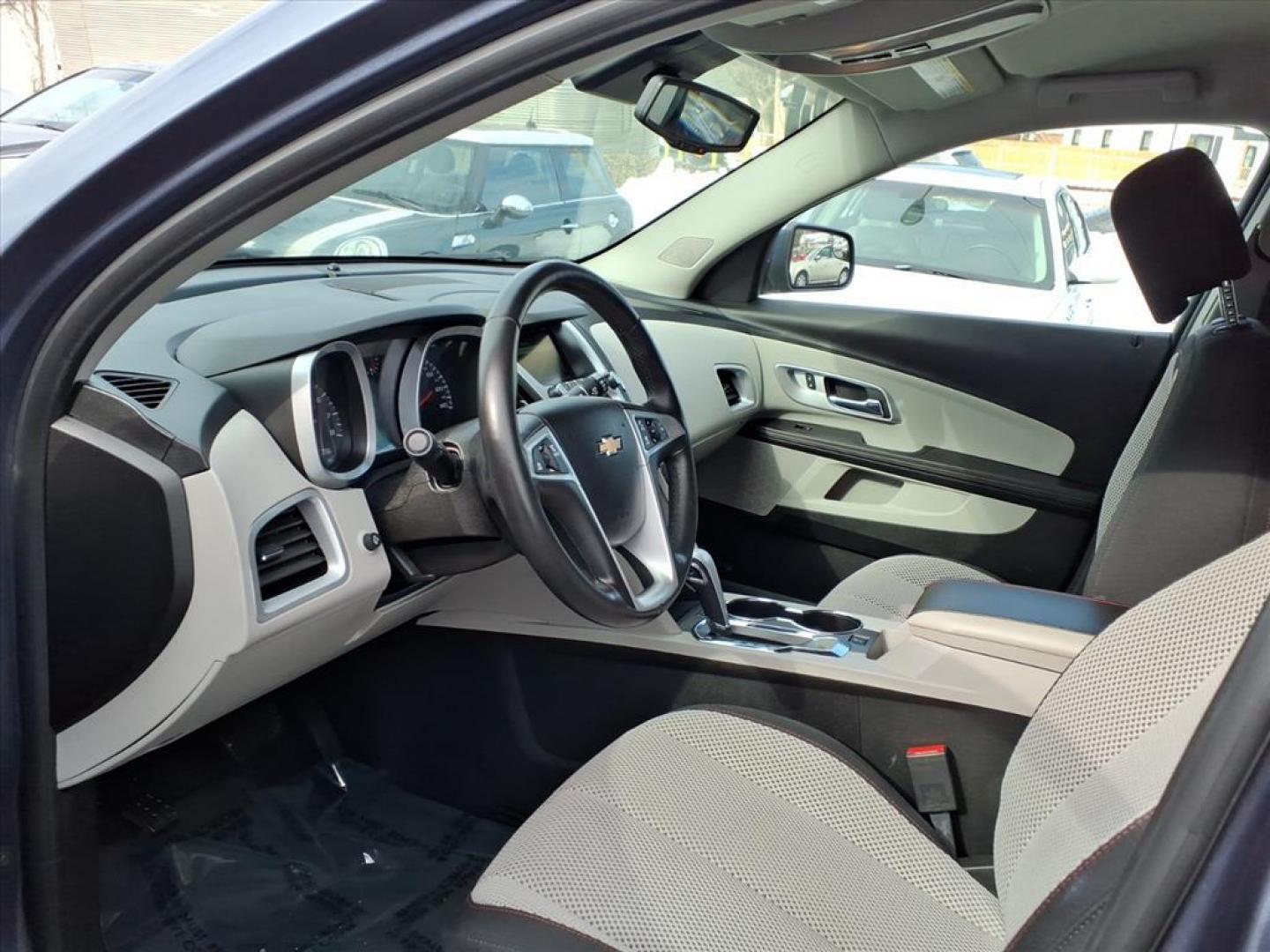 2013 Atlantis Blue Metallic Chevrolet Equinox LT (2GNALDEK2D6) with an 2.4L 2.4L I4 182hp 172ft. lbs. Fuel Injected engine, 6-Speed Shiftable Automatic transmission, located at 50 Eastern Blvd., Essex, MD, 21221, (410) 686-3444, 39.304367, -76.484947 - Photo#10