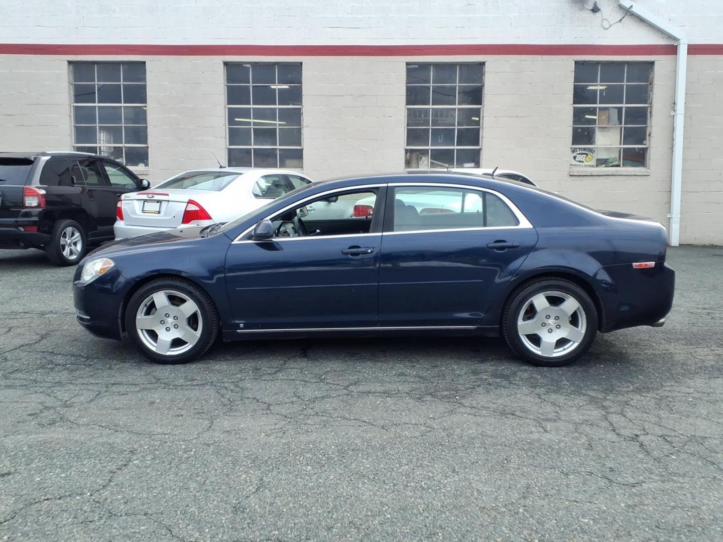 2009 Blue Chevrolet Malibu LT (1G1ZJ577594) with an 3.6L 3.6L V6 252hp 251ft. lbs. Sequential-Port F.I. engine, 6-Speed Shiftable Automatic transmission, located at 50 Eastern Blvd., Essex, MD, 21221, (410) 686-3444, 39.304367, -76.484947 - Photo#1
