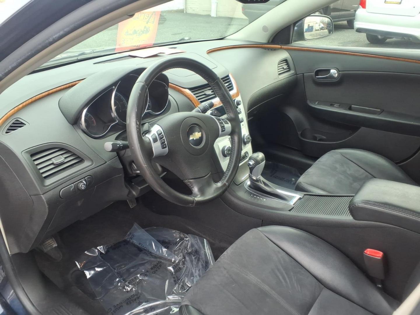 2009 Blue Chevrolet Malibu LT (1G1ZJ577594) with an 3.6L 3.6L V6 252hp 251ft. lbs. Sequential-Port F.I. engine, 6-Speed Shiftable Automatic transmission, located at 50 Eastern Blvd., Essex, MD, 21221, (410) 686-3444, 39.304367, -76.484947 - Photo#8