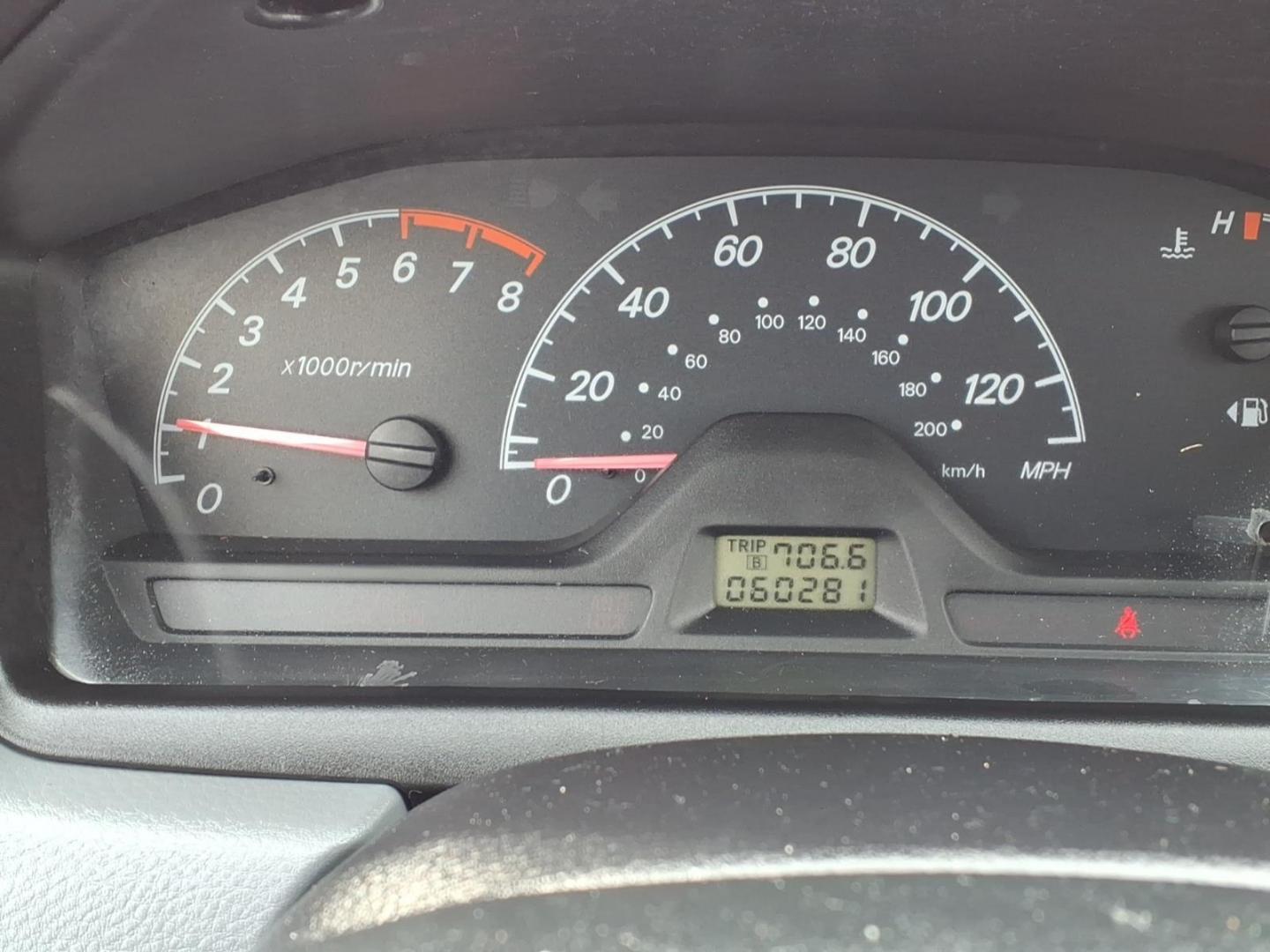 2005 Black Mitsubishi Lancer ES (JA3AJ26E75U) with an 2.0L 4 Cylinder Fuel Injected engine, Automatic transmission, located at 50 Eastern Blvd., Essex, MD, 21221, (410) 686-3444, 39.304367, -76.484947 - Photo#14