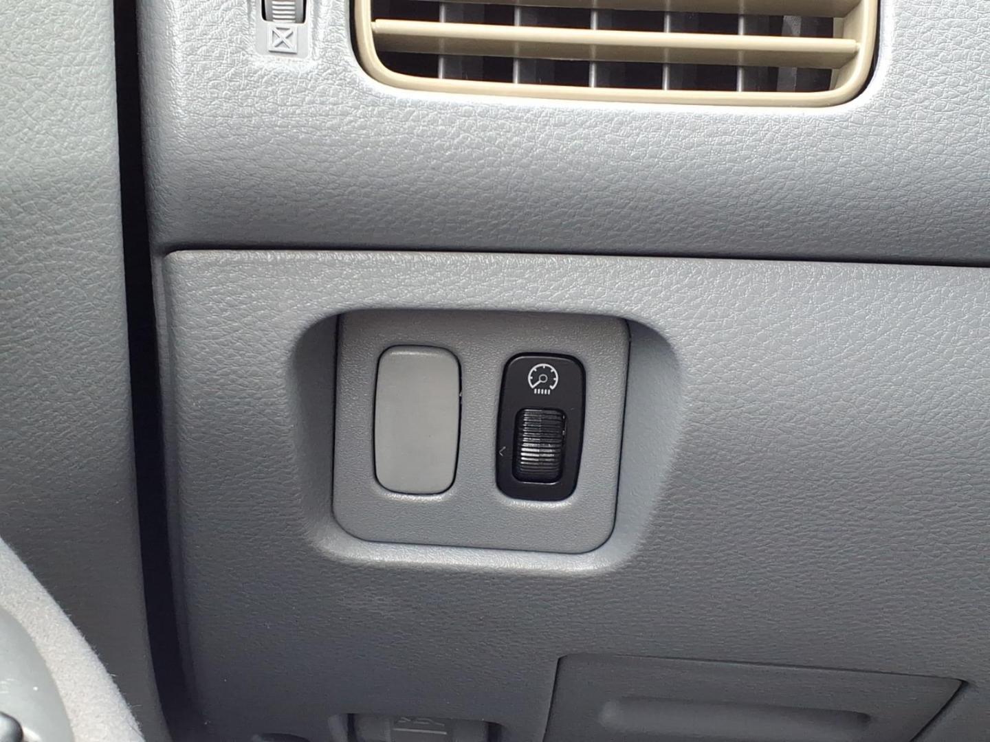 2005 Black Mitsubishi Lancer ES (JA3AJ26E75U) with an 2.0L 4 Cylinder Fuel Injected engine, Automatic transmission, located at 50 Eastern Blvd., Essex, MD, 21221, (410) 686-3444, 39.304367, -76.484947 - Photo#18