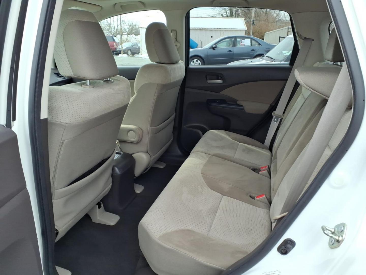 2014 White Diamond Pearl Honda CR-V EX (5J6RM4H55EL) with an 2.4L 2.4L I4 185hp 163ft. lbs. Sequential-Port F.I. engine, 5-Speed Automatic transmission, located at 50 Eastern Blvd., Essex, MD, 21221, (410) 686-3444, 39.304367, -76.484947 - Photo#12