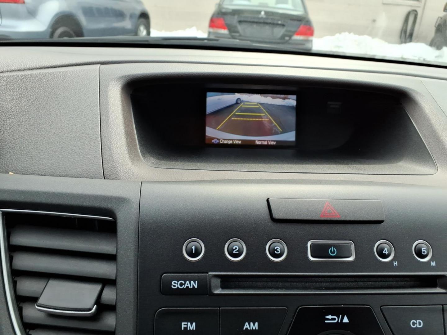 2014 White Diamond Pearl Honda CR-V EX (5J6RM4H55EL) with an 2.4L 2.4L I4 185hp 163ft. lbs. Sequential-Port F.I. engine, 5-Speed Automatic transmission, located at 50 Eastern Blvd., Essex, MD, 21221, (410) 686-3444, 39.304367, -76.484947 - Photo#18