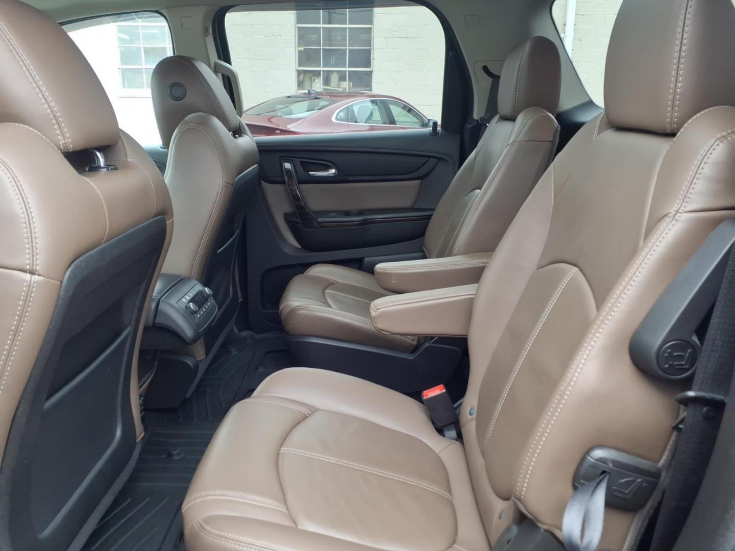 2016 Blue GMC Acadia SLT-1 (1GKKRRKD2GJ) with an 3.6L 3.6L V6 281hp 266ft. lbs. Fuel Injected engine, 6-Speed Shiftable Automatic transmission, located at 50 Eastern Blvd., Essex, MD, 21221, (410) 686-3444, 39.304367, -76.484947 - Photo#11