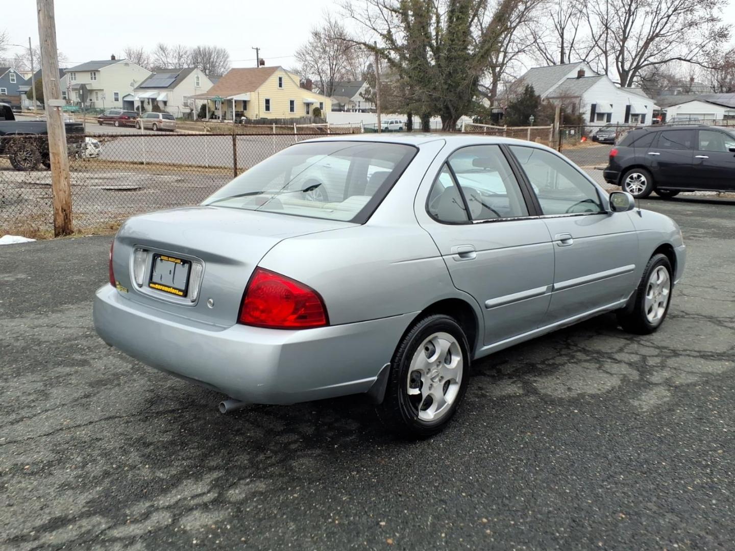 2004 Silver Nissan Sentra (3N1CB51D94L) with an 1.8L 4 Cylinder Fuel Injected engine, Automatic transmission, located at 50 Eastern Blvd., Essex, MD, 21221, (410) 686-3444, 39.304367, -76.484947 - Photo#4