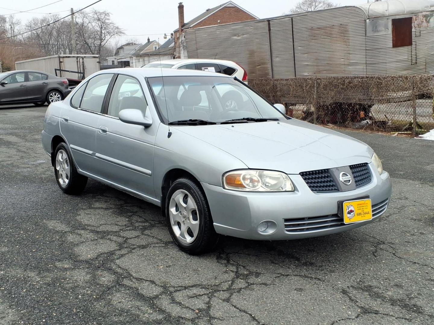 2004 Silver Nissan Sentra (3N1CB51D94L) with an 1.8L 4 Cylinder Fuel Injected engine, Automatic transmission, located at 50 Eastern Blvd., Essex, MD, 21221, (410) 686-3444, 39.304367, -76.484947 - Photo#6
