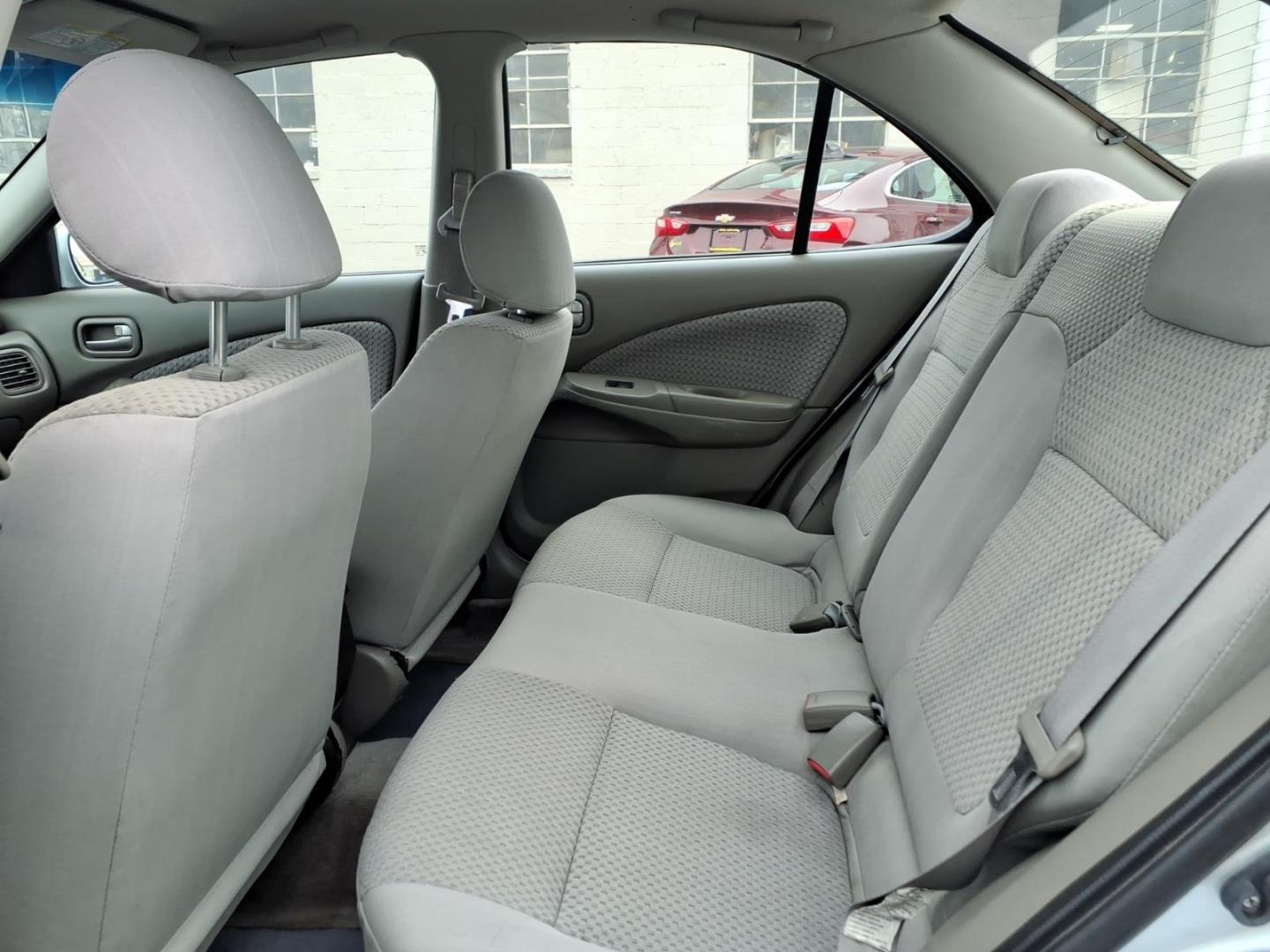 2004 Silver Nissan Sentra (3N1CB51D94L) with an 1.8L 4 Cylinder Fuel Injected engine, Automatic transmission, located at 50 Eastern Blvd., Essex, MD, 21221, (410) 686-3444, 39.304367, -76.484947 - Photo#10