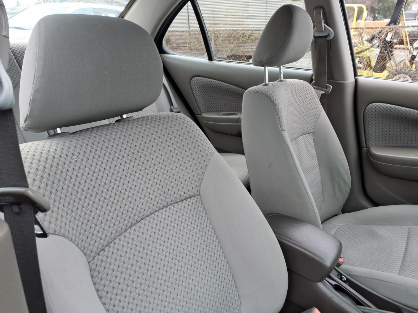 2004 Silver Nissan Sentra (3N1CB51D94L) with an 1.8L 4 Cylinder Fuel Injected engine, Automatic transmission, located at 50 Eastern Blvd., Essex, MD, 21221, (410) 686-3444, 39.304367, -76.484947 - Photo#15