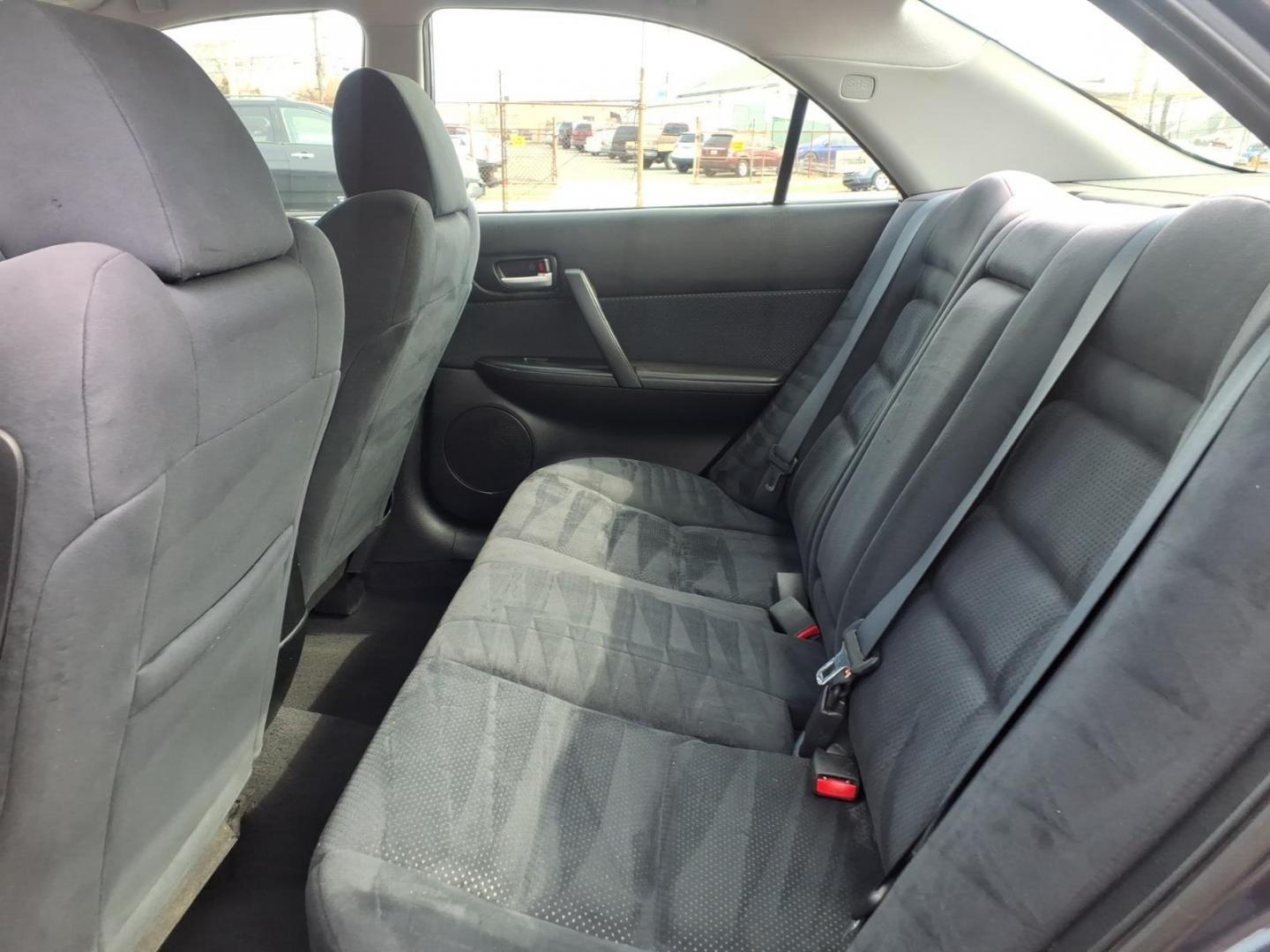 2007 Gray Mazda Mazda6 i Sport (1YVHP80C975) with an 2.3L 2.3L I4 156hp 154ft. lbs. Not Specified engine, 5-Speed Shiftable Automatic transmission, located at 50 Eastern Blvd., Essex, MD, 21221, (410) 686-3444, 39.304367, -76.484947 - Photo#10