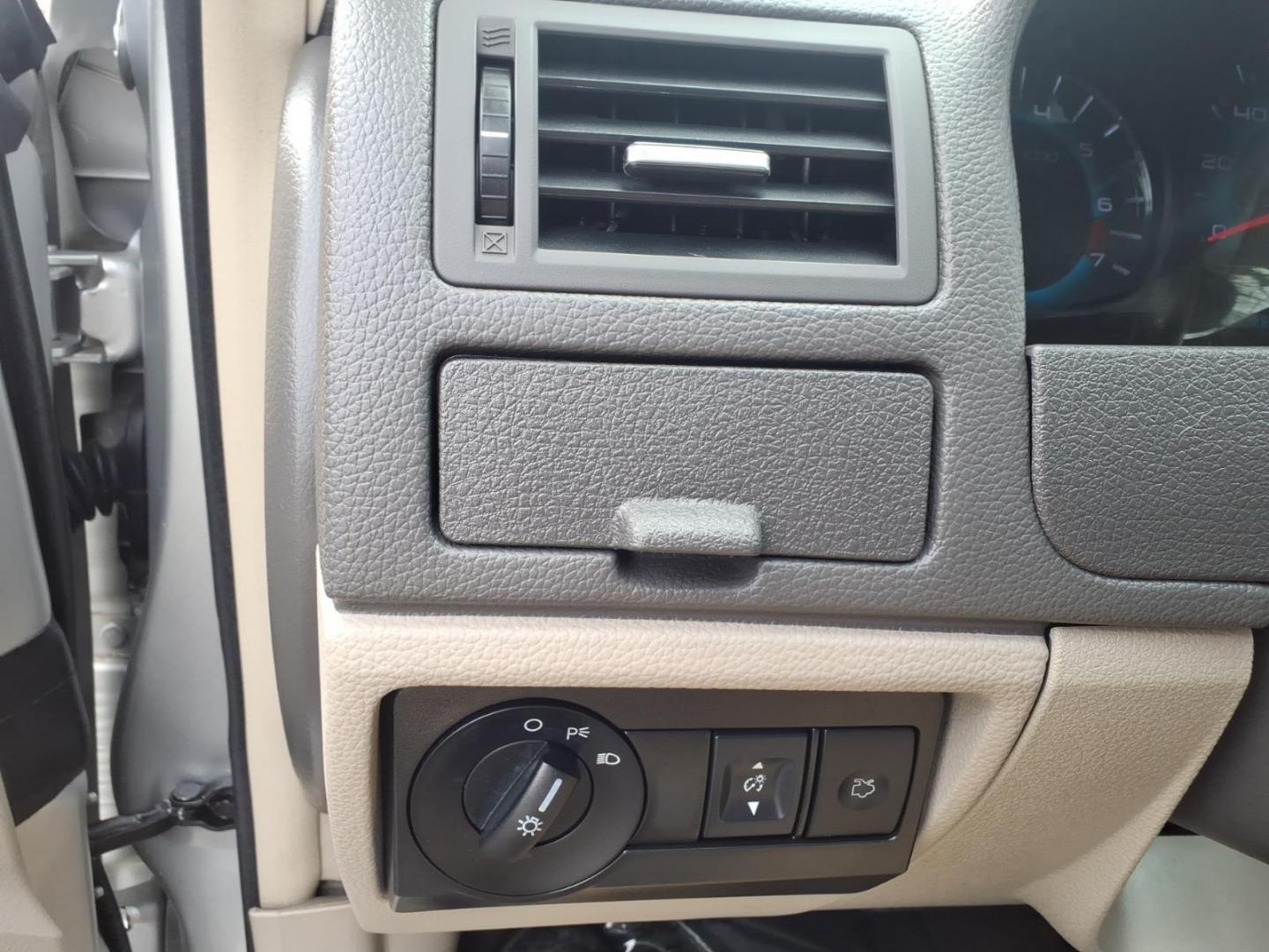 2012 Silver Ford Fusion S (3FAHP0GA3CR) with an 2.5L 2.5L I4 175hp 172ft. lbs. Sequential-Port F.I. engine, 6-Speed Automatic transmission, located at 50 Eastern Blvd., Essex, MD, 21221, (410) 686-3444, 39.304367, -76.484947 - Photo#20