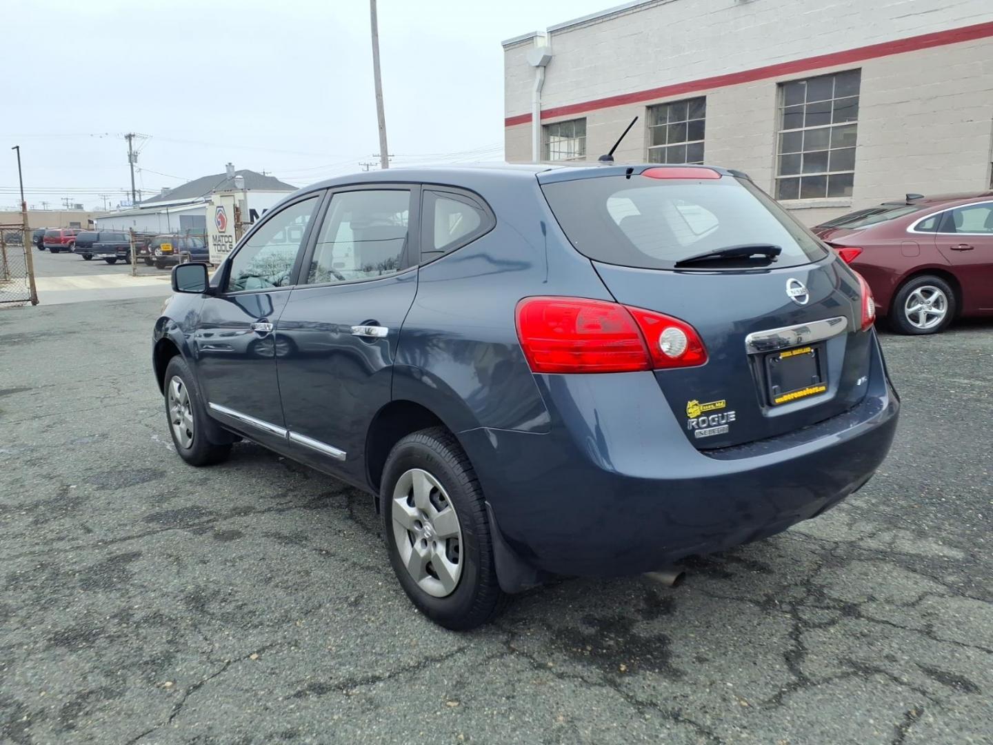 2014 Blue Nissan Rogue Select S (JN8AS5MV6EW) with an 2.5L 2.5L I4 170hp 175ft. lbs. Sequential-Port F.I. engine, CVT transmission, located at 50 Eastern Blvd., Essex, MD, 21221, (410) 686-3444, 39.304367, -76.484947 - Photo#2