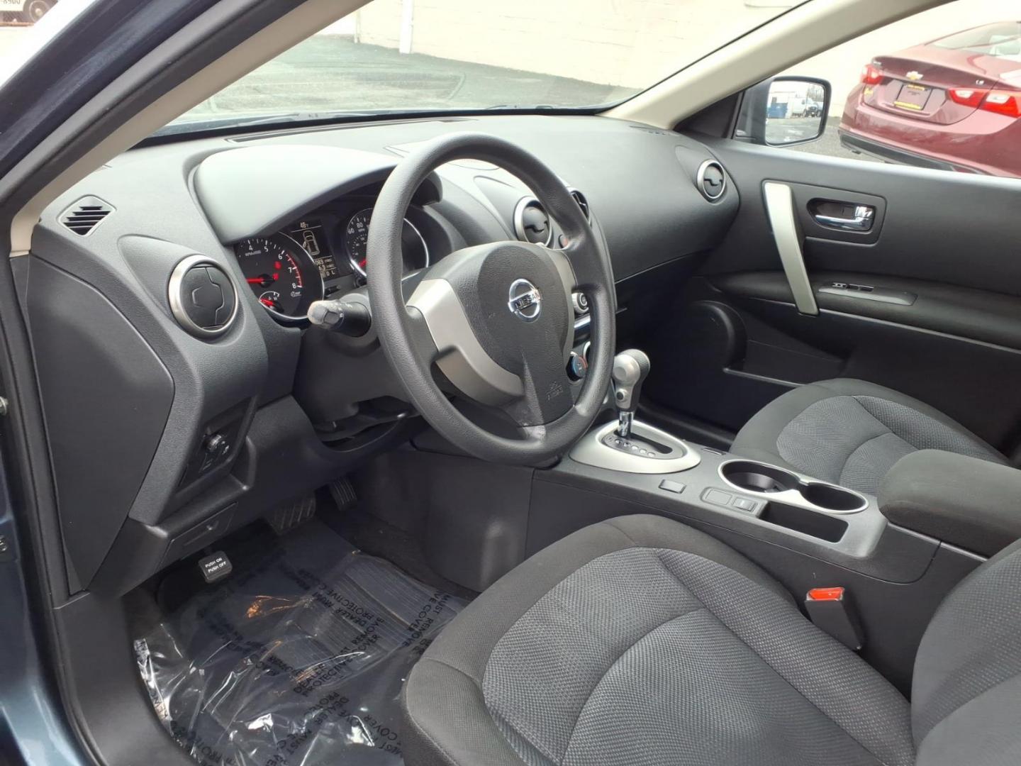 2014 Blue Nissan Rogue Select S (JN8AS5MV6EW) with an 2.5L 2.5L I4 170hp 175ft. lbs. Sequential-Port F.I. engine, CVT transmission, located at 50 Eastern Blvd., Essex, MD, 21221, (410) 686-3444, 39.304367, -76.484947 - Photo#8