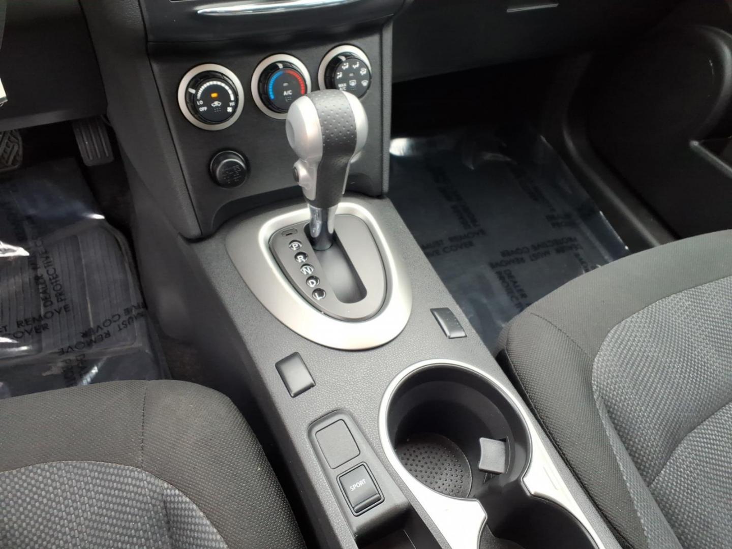 2014 Blue Nissan Rogue Select S (JN8AS5MV6EW) with an 2.5L 2.5L I4 170hp 175ft. lbs. Sequential-Port F.I. engine, CVT transmission, located at 50 Eastern Blvd., Essex, MD, 21221, (410) 686-3444, 39.304367, -76.484947 - Photo#18