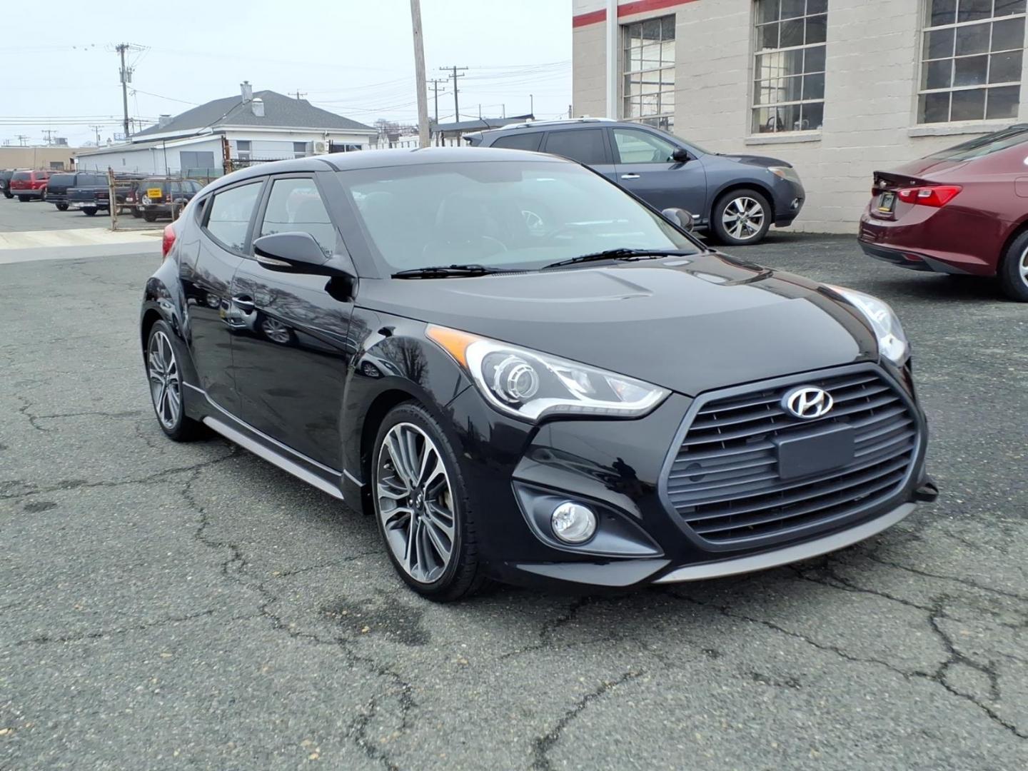 2016 Black Hyundai VELOSTER Turbo (KMHTC6AE4GU) with an 1.6L 1.6L Turbo I4 201hp 195ft. lbs. Turbocharged engine, Automatic transmission, located at 50 Eastern Blvd., Essex, MD, 21221, (410) 686-3444, 39.304367, -76.484947 - Photo#6