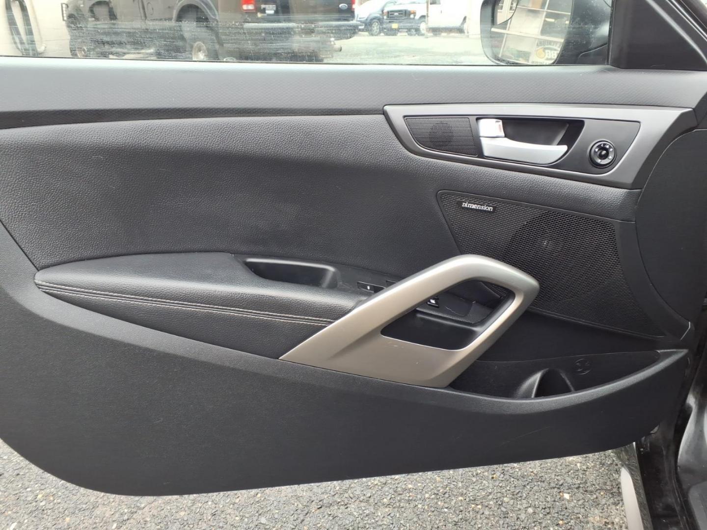 2016 Black Hyundai VELOSTER Turbo (KMHTC6AE4GU) with an 1.6L 1.6L Turbo I4 201hp 195ft. lbs. Turbocharged engine, Automatic transmission, located at 50 Eastern Blvd., Essex, MD, 21221, (410) 686-3444, 39.304367, -76.484947 - Photo#10