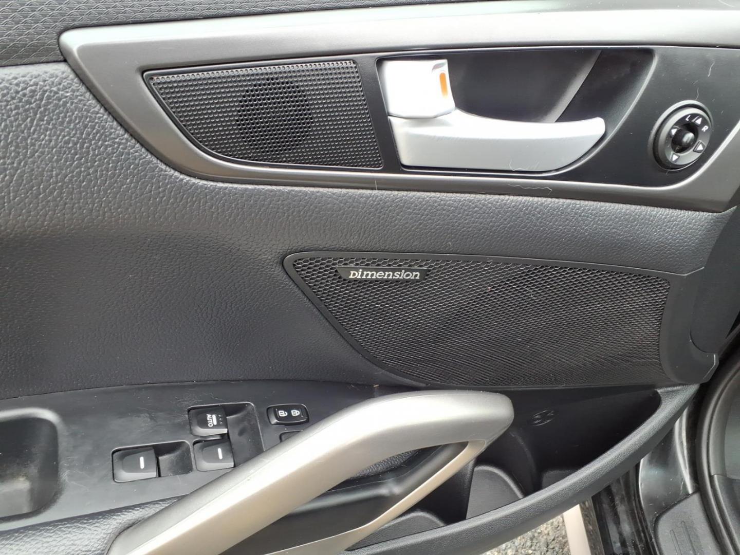 2016 Black Hyundai VELOSTER Turbo (KMHTC6AE4GU) with an 1.6L 1.6L Turbo I4 201hp 195ft. lbs. Turbocharged engine, Automatic transmission, located at 50 Eastern Blvd., Essex, MD, 21221, (410) 686-3444, 39.304367, -76.484947 - Photo#11