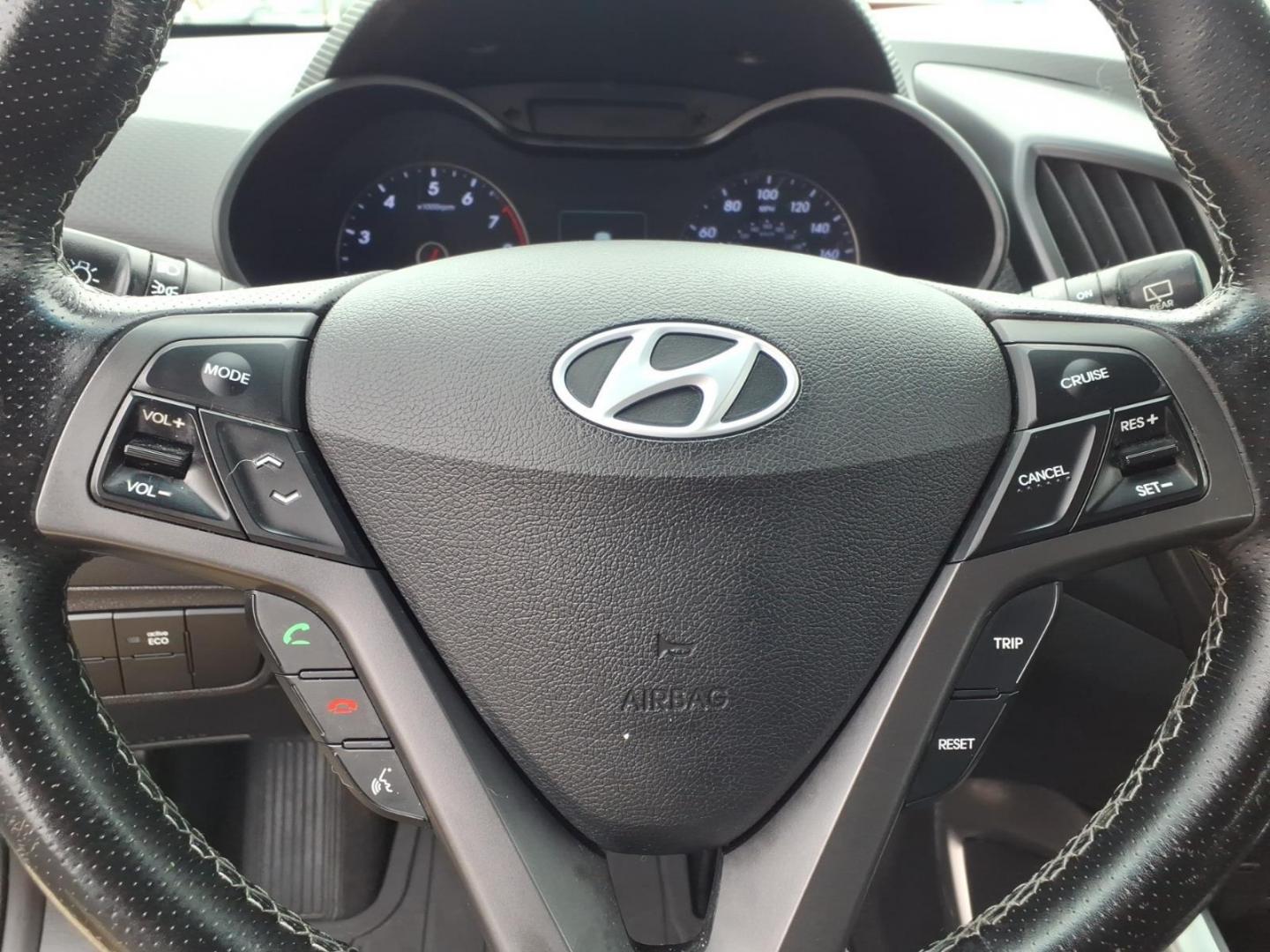 2016 Black Hyundai VELOSTER Turbo (KMHTC6AE4GU) with an 1.6L 1.6L Turbo I4 201hp 195ft. lbs. Turbocharged engine, Automatic transmission, located at 50 Eastern Blvd., Essex, MD, 21221, (410) 686-3444, 39.304367, -76.484947 - Photo#19