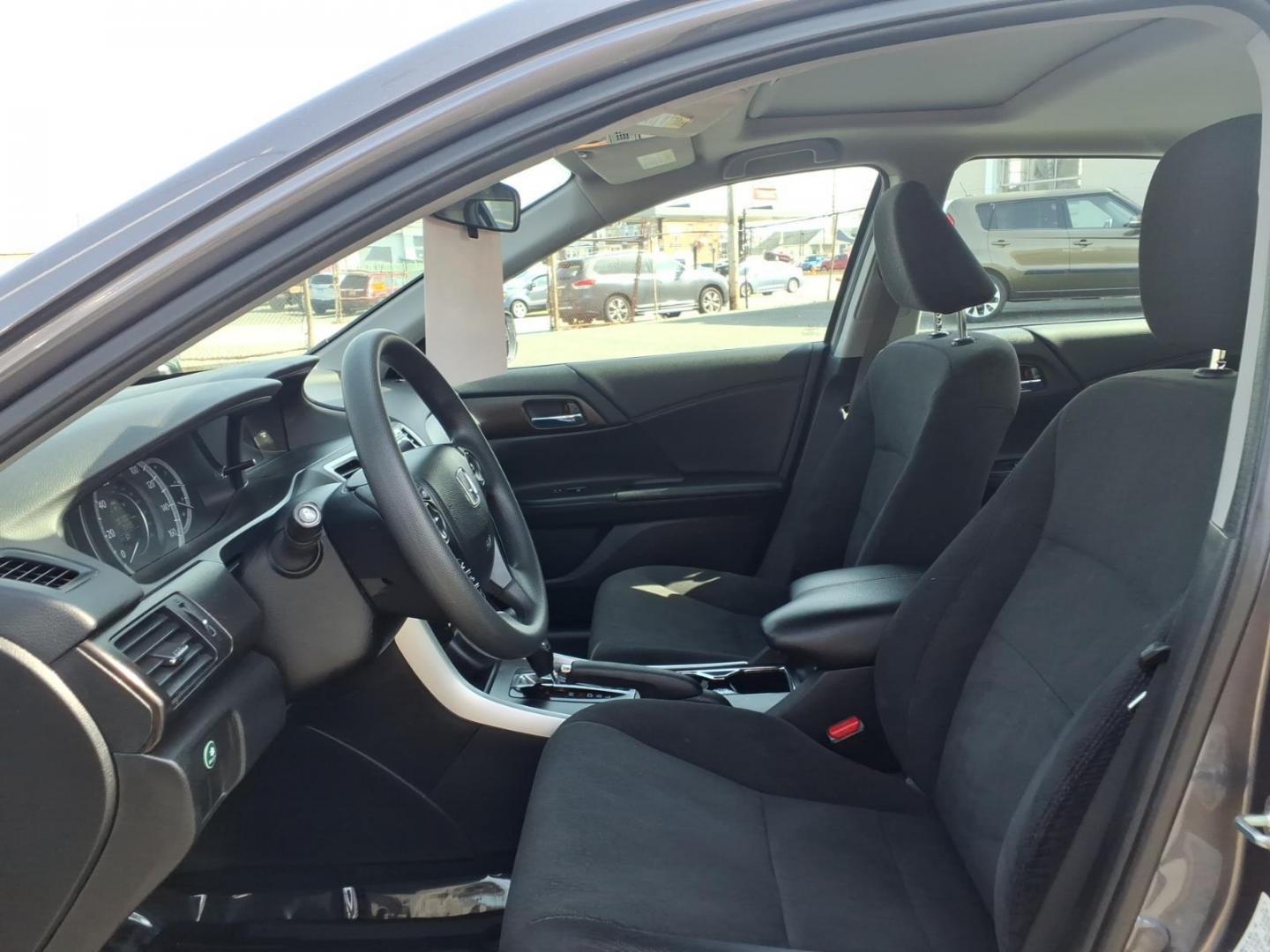 2014 Gray Honda Accord EX (1HGCR2F76EA) with an 2.4L 4 Cylinder Fuel Injected engine, Automatic transmission, located at 50 Eastern Blvd., Essex, MD, 21221, (410) 686-3444, 39.304367, -76.484947 - Photo#7