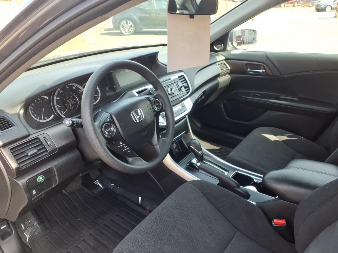 2014 Gray Honda Accord EX (1HGCR2F76EA) with an 2.4L 4 Cylinder Fuel Injected engine, Automatic transmission, located at 50 Eastern Blvd., Essex, MD, 21221, (410) 686-3444, 39.304367, -76.484947 - Photo#8