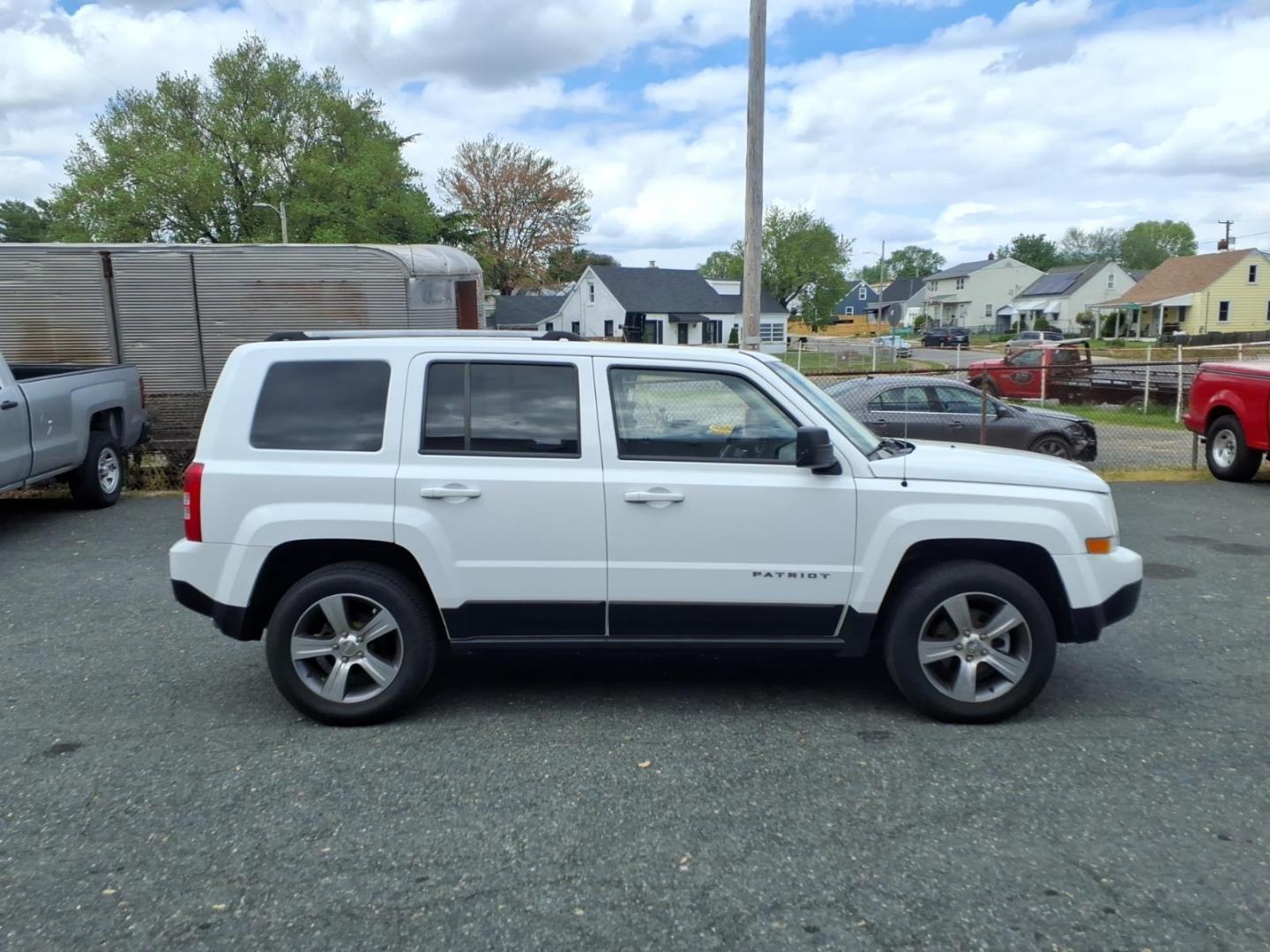 2017 White Jeep Patriot High Altitude (1C4NJRFB6HD) with an 2.4L 4 Cylinder Sequential-Port F.I. engine, 4WD transmission, located at 50 Eastern Blvd., Essex, MD, 21221, (410) 686-3444, 39.304367, -76.484947 - Photo#5