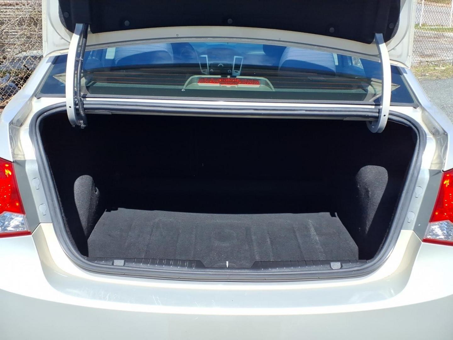 2012 Gold Chevrolet Cruze LT (1G1PF5SC6C7) with an 1.4L Ecotec 1.4L Turbo I4 138hp 148ft. lbs. Sequential-Port F.I. engine, 6-Speed Shiftable Automatic transmission, located at 50 Eastern Blvd., Essex, MD, 21221, (410) 686-3444, 39.304367, -76.484947 - Photo#13